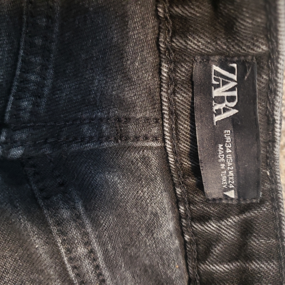 Zara straight jeans high waisted
